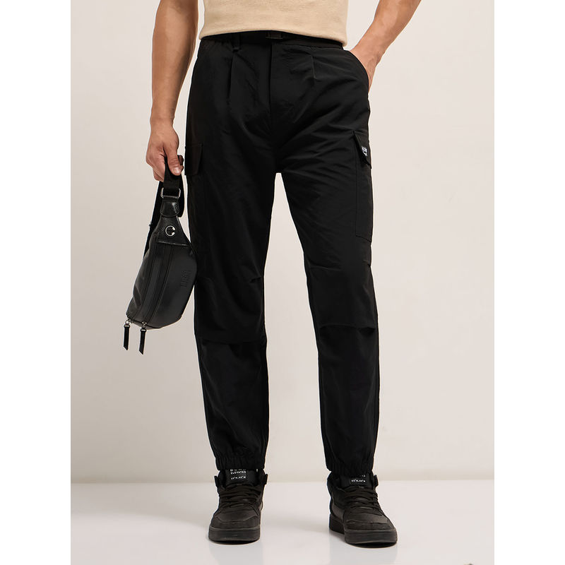 THE BEAR HOUSE Men Black Relaxed Fit Solid Cargo Joggers (S)