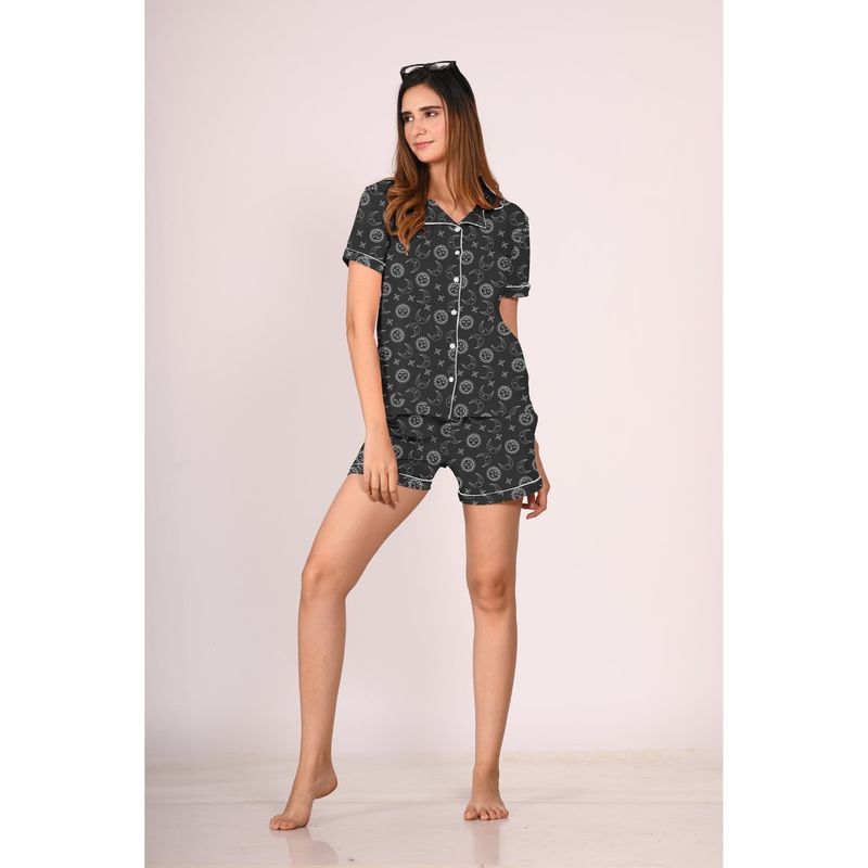 NAP STORY Star Moon Printed Half-Sleeves Shirt and Shorts (Set of 2) (S)