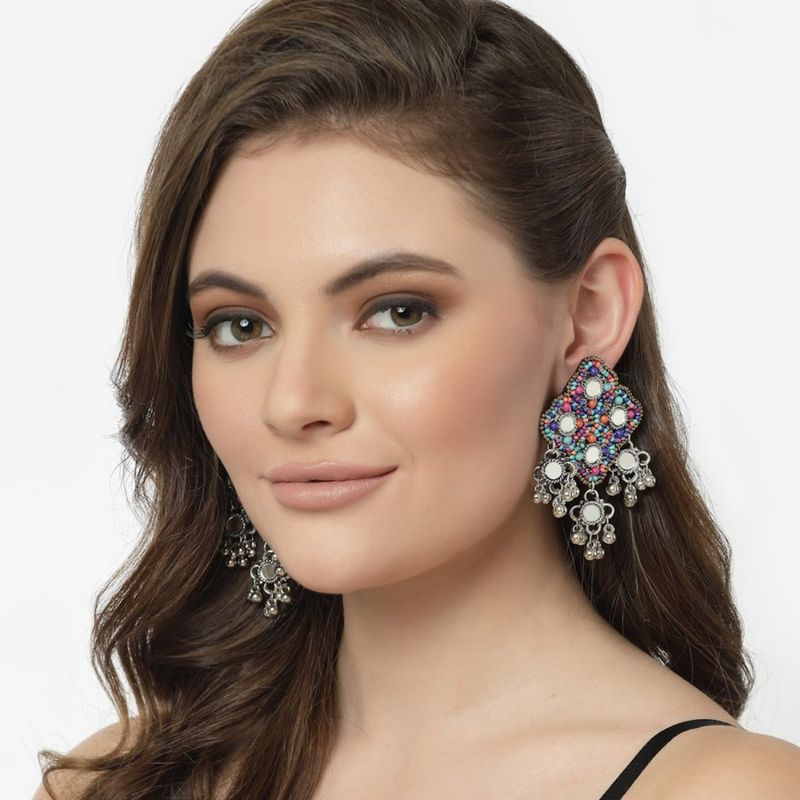 Moulded Ring Front Earrings AED3192
