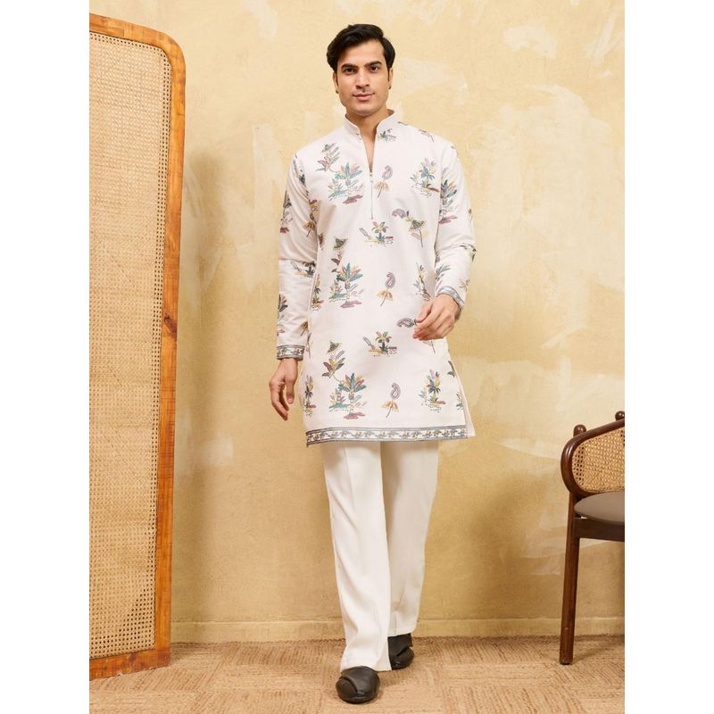 Odette Men White Silk Blend Embroidered Kurta and Trousers Set (S)