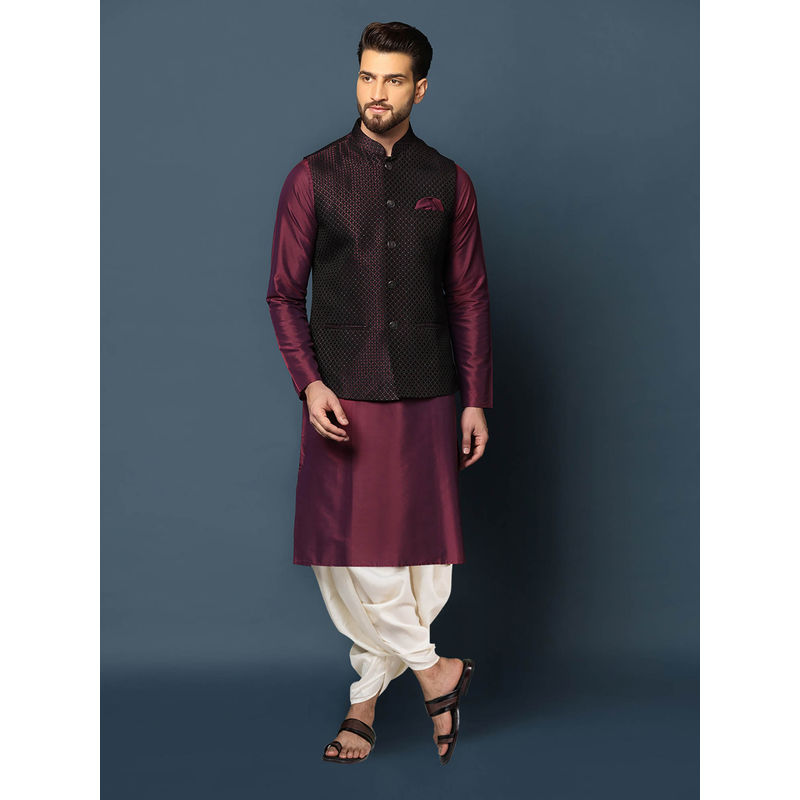 KISAH Men Maroon Kurta Jacket Dhoti (Set of 3) (38)