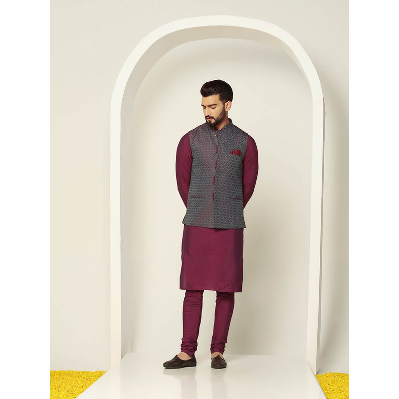 Men Blue Jacquard Kurta With Churidar