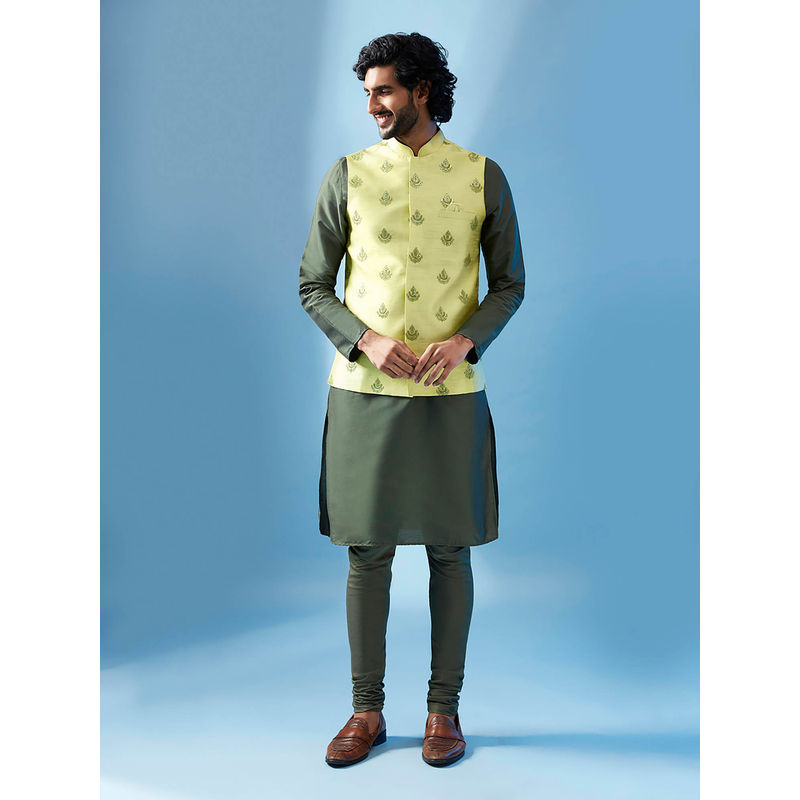KISAH Men Green Kurta Jacket Churidar Set (Set of 3) (38)