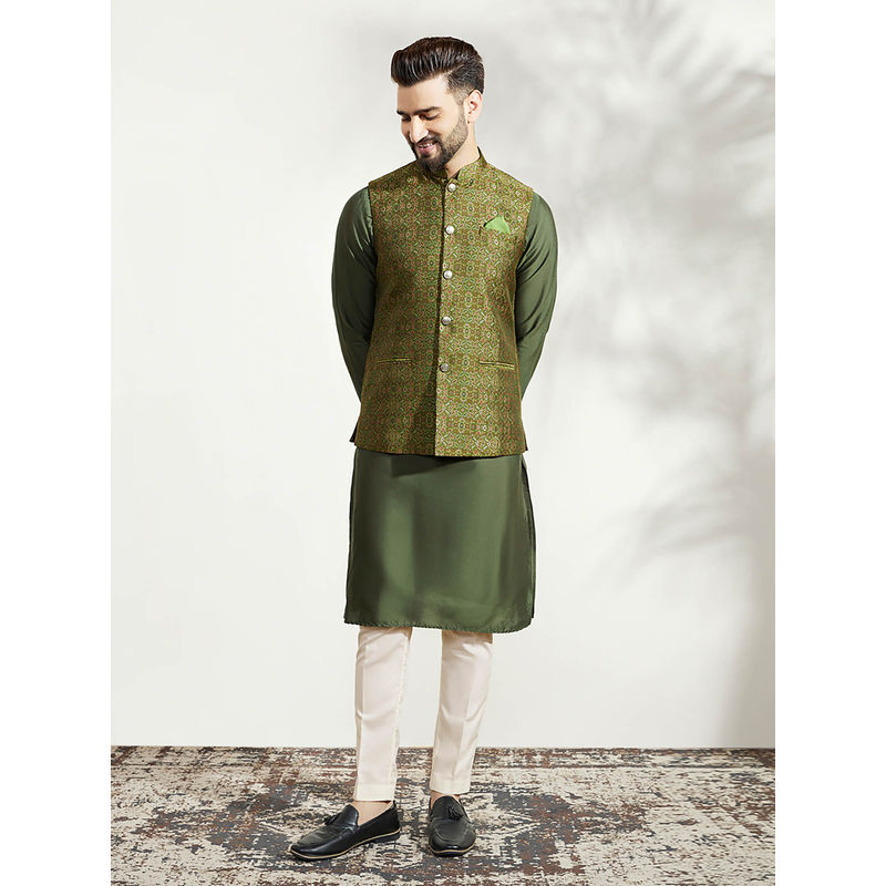 KISAH Men Olive green Woven Silk Blend Jacquard Kurta Jacket Trouser Set with Abstract Print (40)