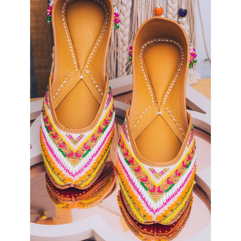 NR BY NIDHI RATHI Embellished Multi-Color Juttis (EURO 36)