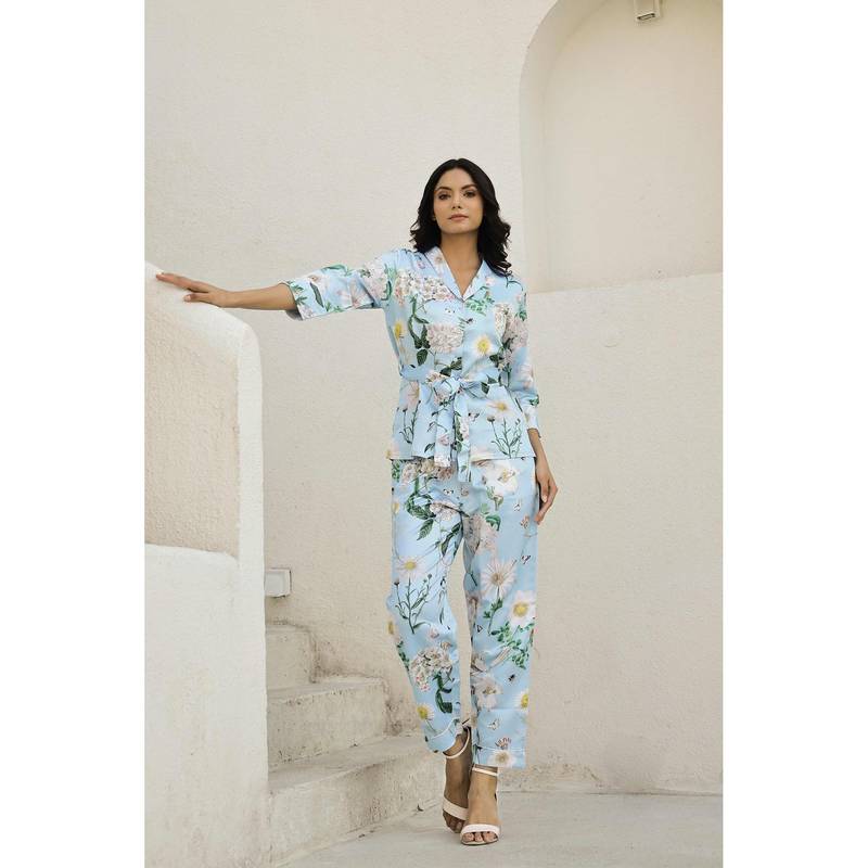 SANSKRUTIHOMES Blue Floral Regular Top with Belt and Pyjama (L)
