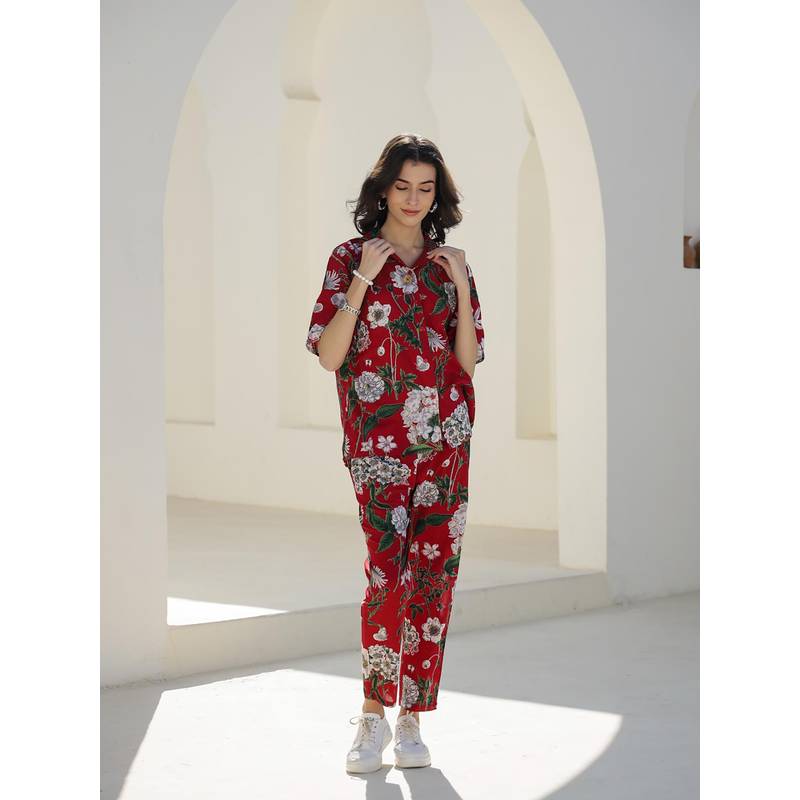 SANSKRUTIHOMES Red Printed Regular Shirt and Pyjama (S)