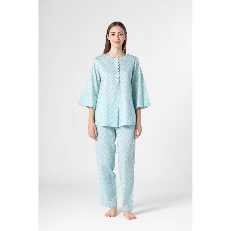 SANSKRUTIHOMES Blue Floral Regular Top and Pyjama (S)
