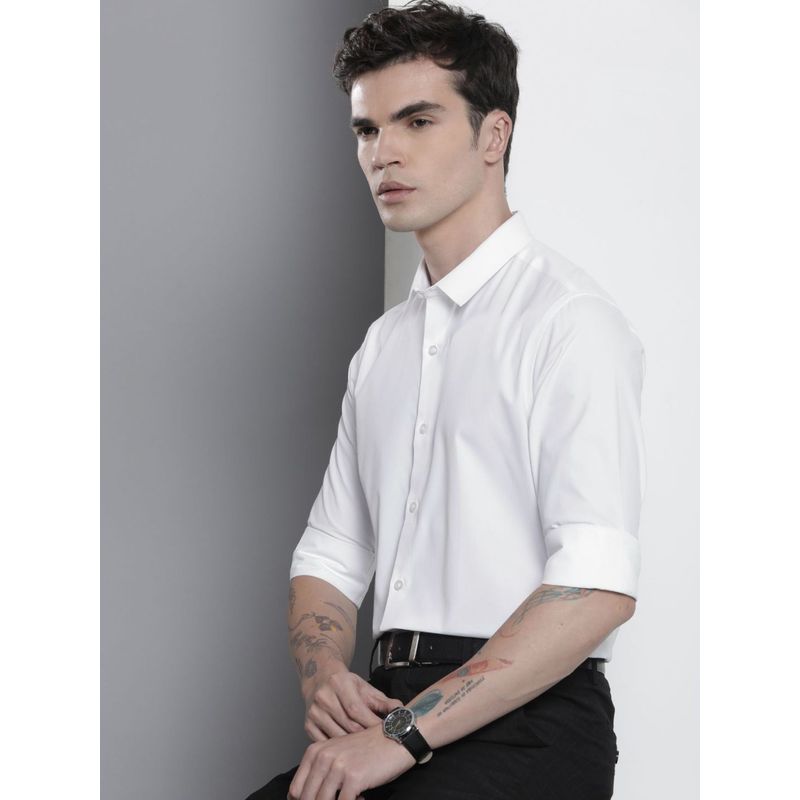 The Indian Garage Co Men Slim Fit Solid Full Sleeves Cutaway Collar Formal Shirt - White (M)