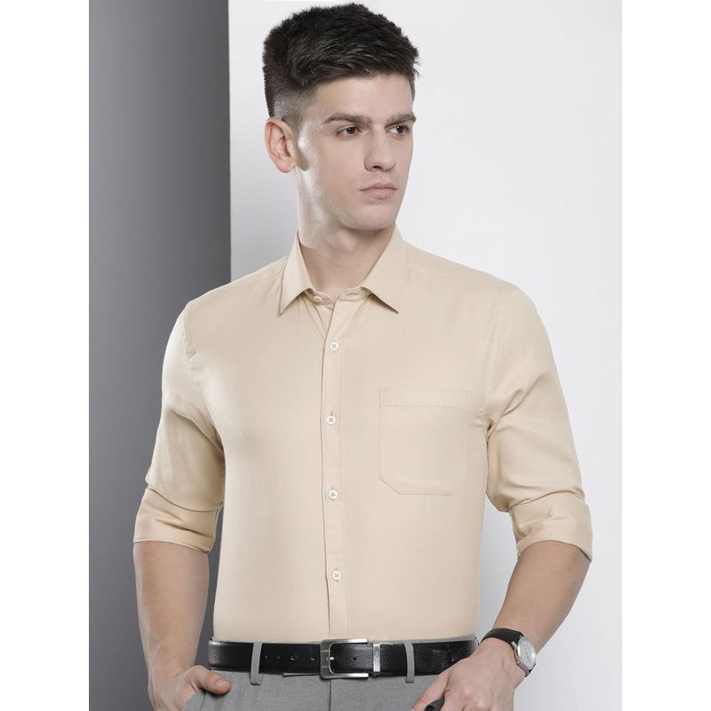 The Indian Garage Co Men Slim Fit Solid Full Sleeves Cutaway Collar Formal Shirt - Beige (S)