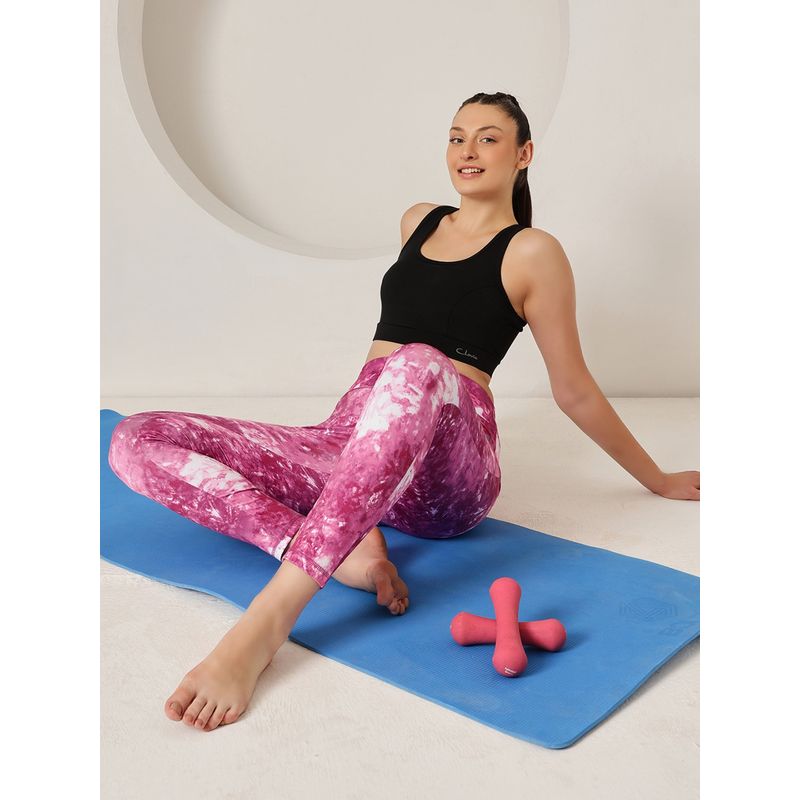 Clovia Snug Fit Ankle-Length High-Rise Active Tie-Dye Print Tights In Pink (L)