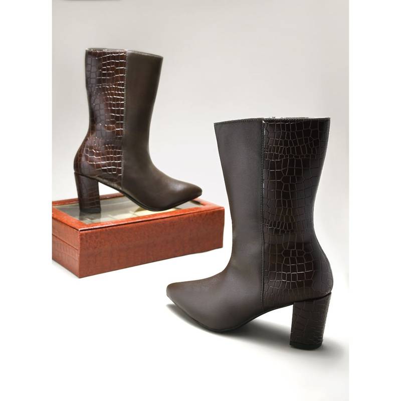 CLOG LONDON Women Brown Casual Boots (EU 40)