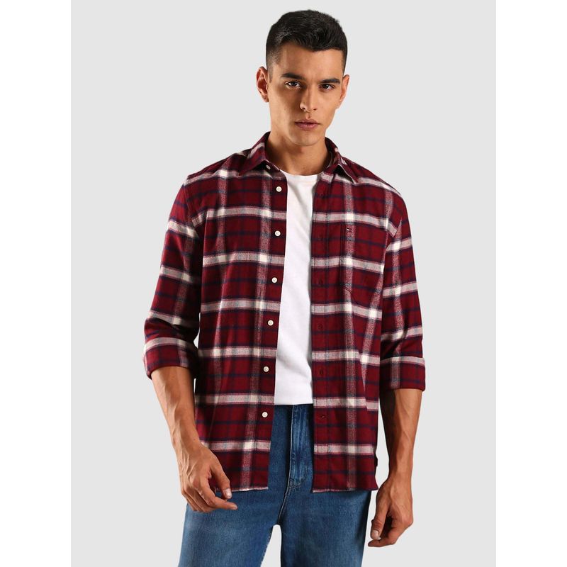 Tommy Hilfiger Checks Regular Fit Cotton Casual Shirt (S)