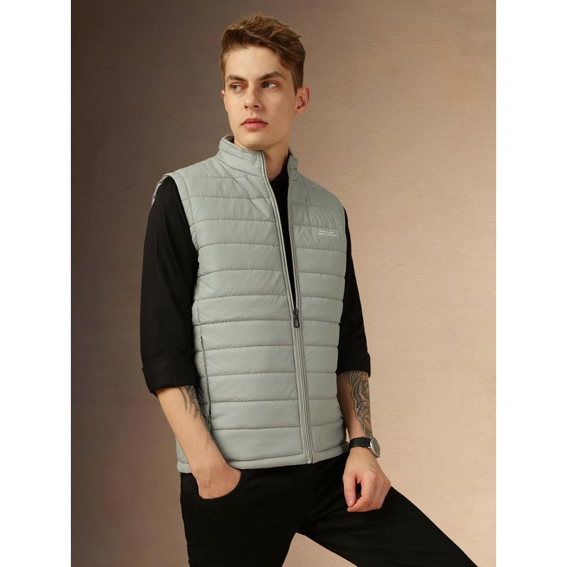Dennis Lingo Sleeveless Mock Collar Solid Regular Fit Men Jackets (M)