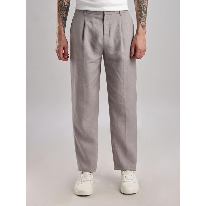 Calvin Klein Slim Fit Solid Mid Rise Trouser (28)