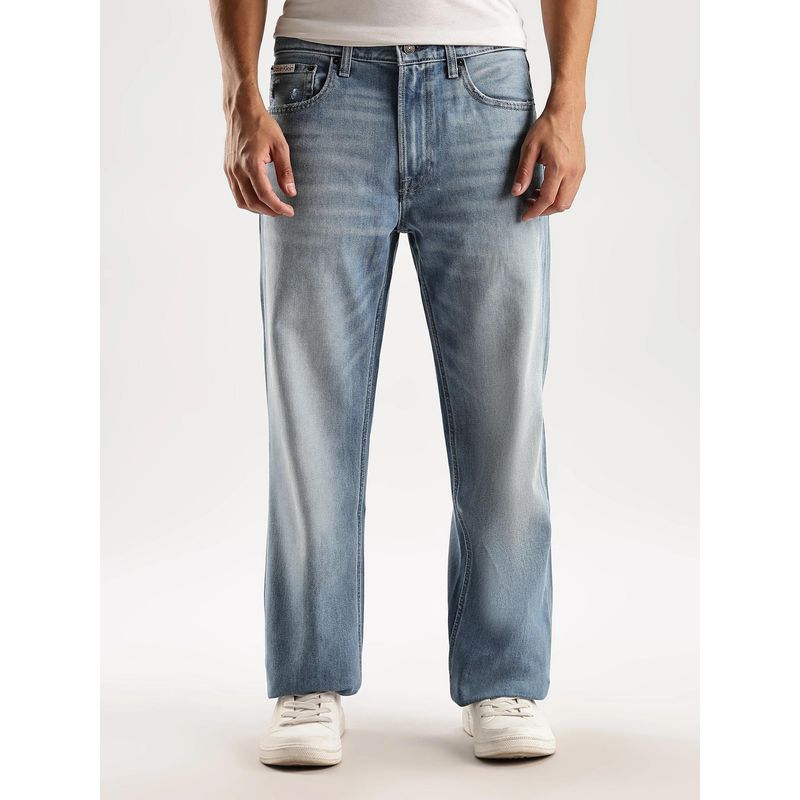 Calvin Klein Mid-Wash Straight Fit Mid Rise Jeans (32)