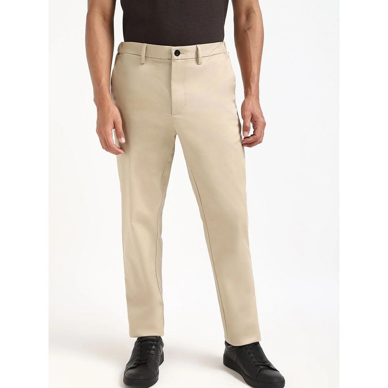 Tommy Hilfiger Relaxed Fit Solid Mid Rise Chino - Beige (30)
