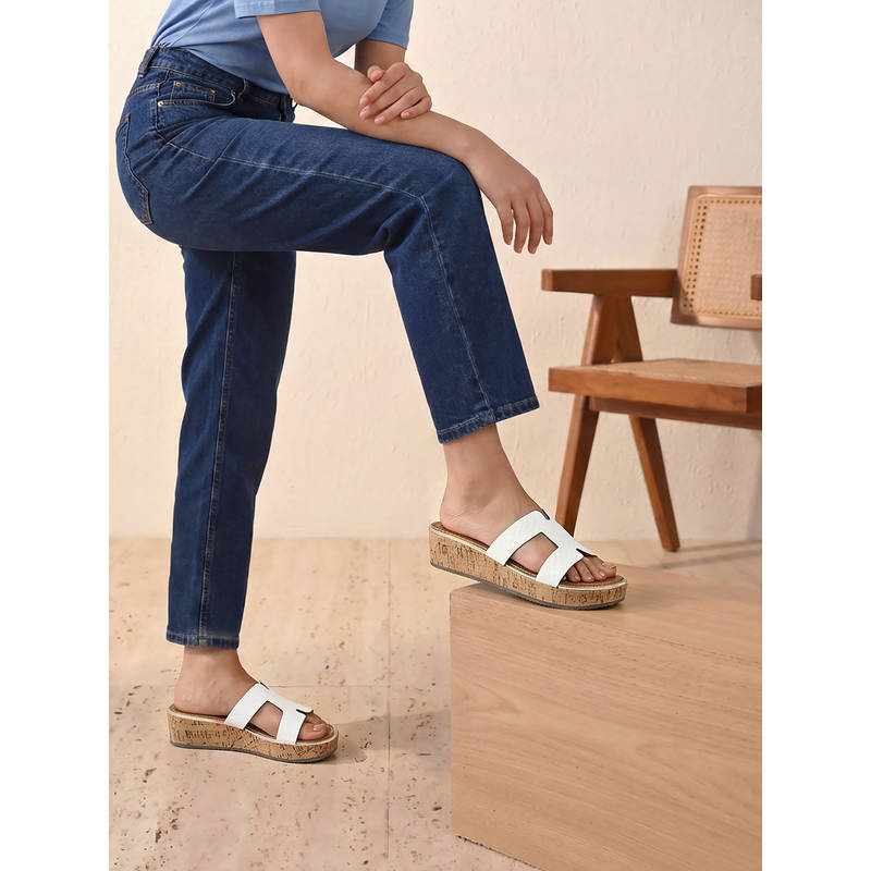 ROCIA By Regal White Women Textured Platform Heels (EURO 36)