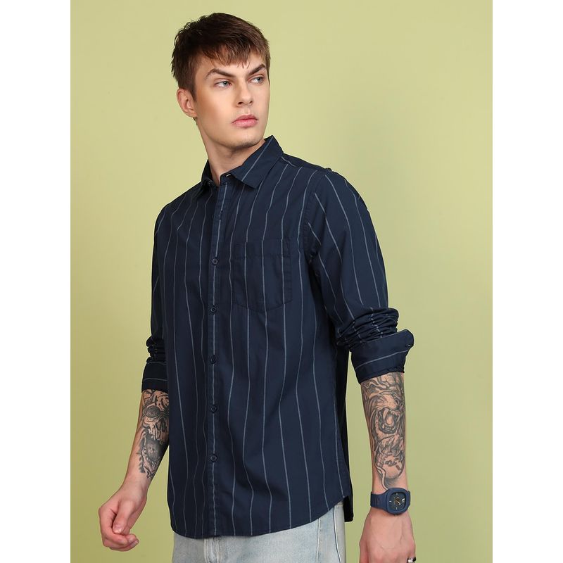 HIGHLANDER Men Navy Blue Stripes Casual Shirt (M)