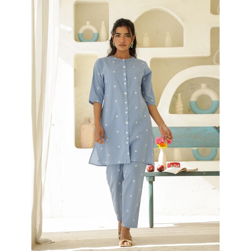 Clt.s Blue Cotton Polka Dots Kurta and Pyjamas (M)
