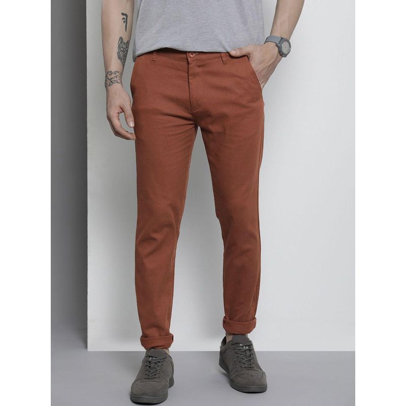 The Indian Garage Co Men Slim Fit Mid-Rise Solid Brown Chinos (30)