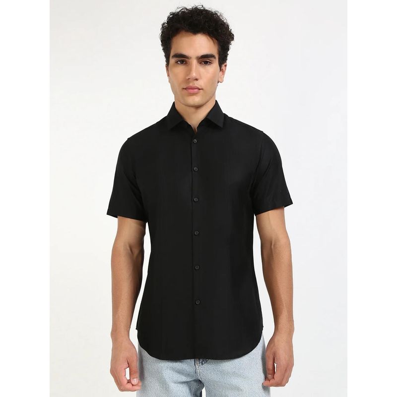 Calvin Klein Black Solid Slim Fit Dobby Woven Shirt (44)