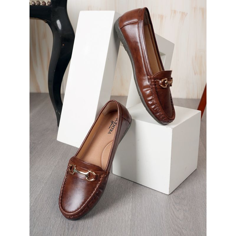 SCENTRA Clara Tan Cushioned Loafers (EURO 38)