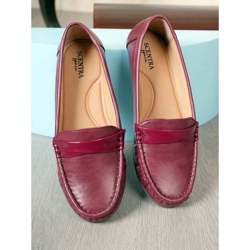 SCENTRA Mila Maroon Cushioned Loafers (EURO 36)