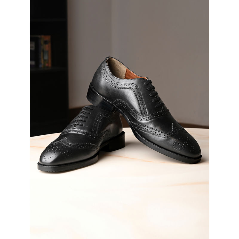 Louis Stitch Men Jet Black Egyptian Crust Leather Lace-Up Brogues (UK 7)