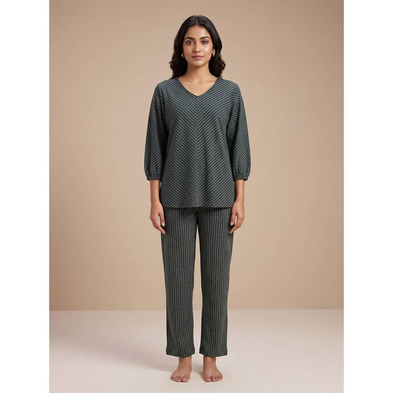FABLUSH Green Cotton Three Fourth Sleeves Printed Top With Pant (XL)