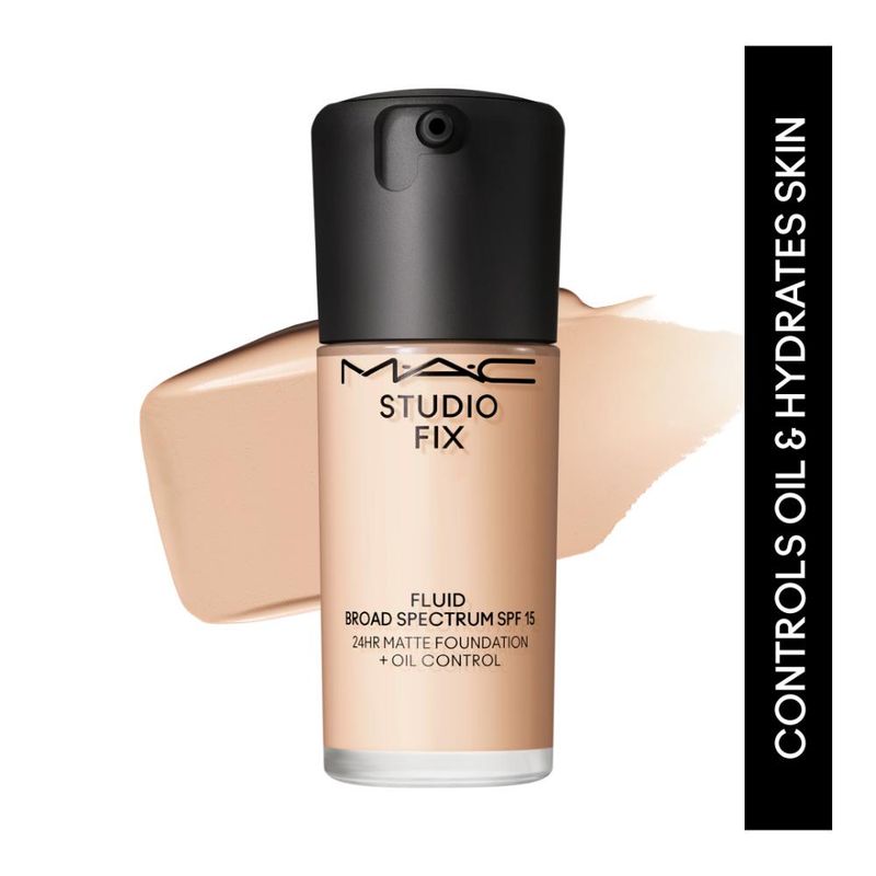 M.A.C Studio Fix Fluid SPF 15 Soft Matte Foundation With Hyaluronic Acid - NC12