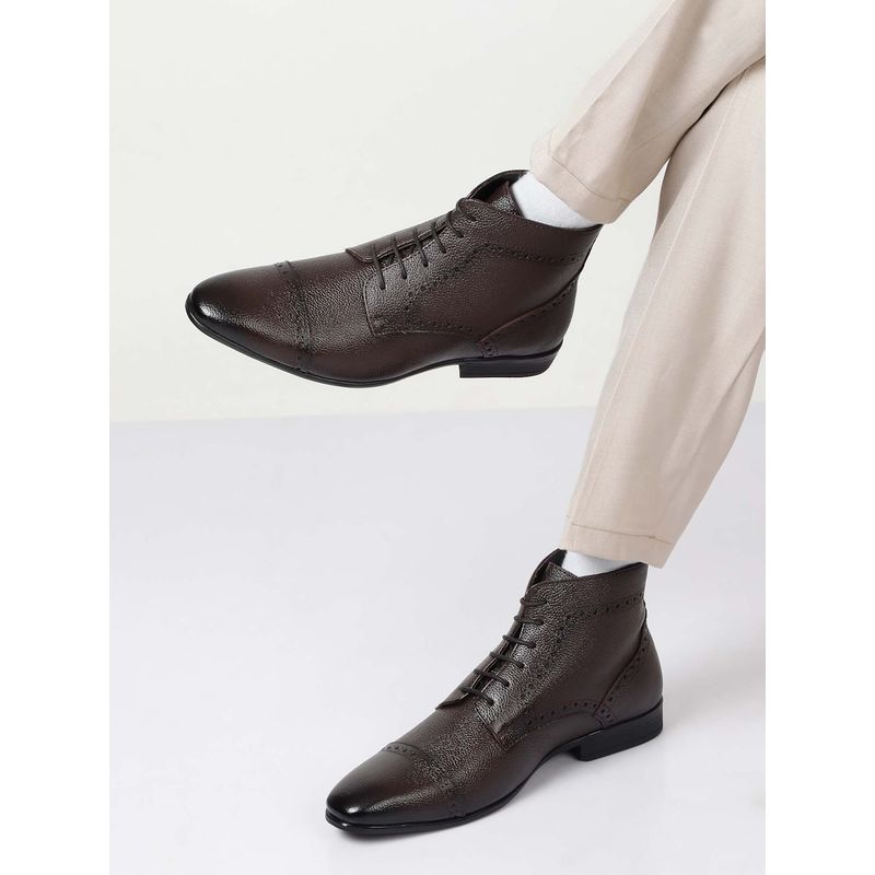 Teakwood Men Brown Texture Leather Lace-Up Chukka Boots (EURO 40)