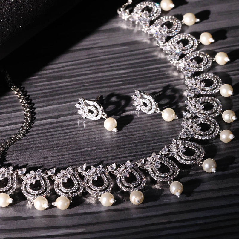 Buy Gossip Epitome of Glamour Necklace Set Online
