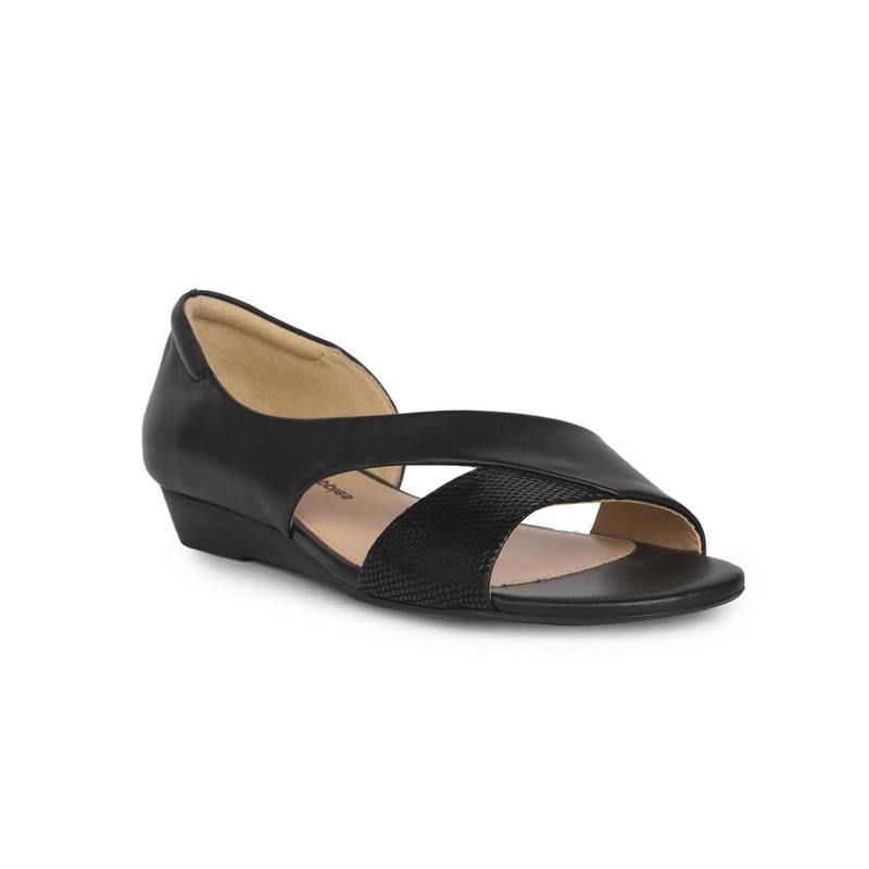 Hush Puppies Women Black Sandals (UK 4)