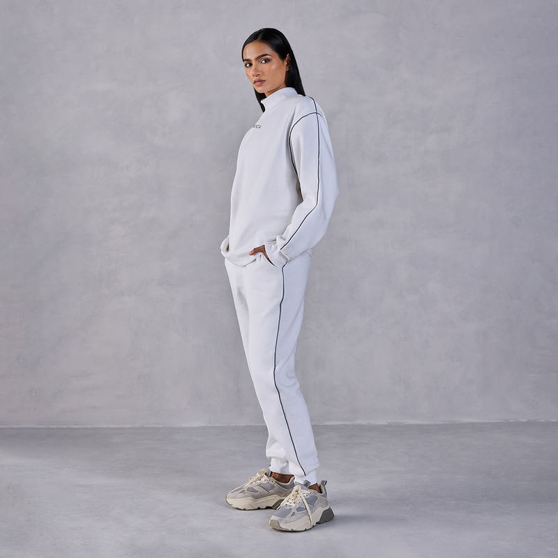 Kica Fleece Set With Contrast Piping For Everyday (M)