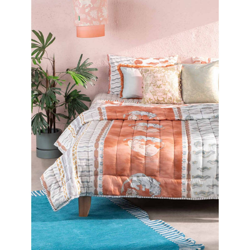 Freedom Tree Multi-Color Dance Of The Yalis Digitally Printed Cotton Cambric Quilt (Single)