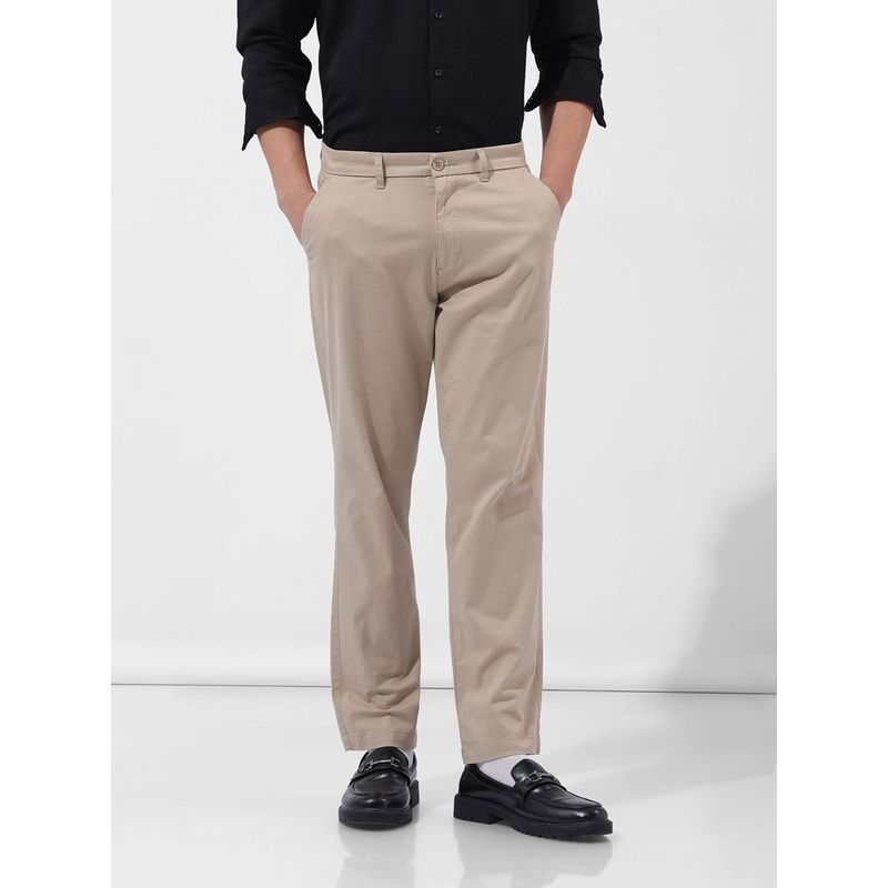 The Indian Garage Co Beige Men's Regular Fit Solid Mid-Rise Chinos (30)
