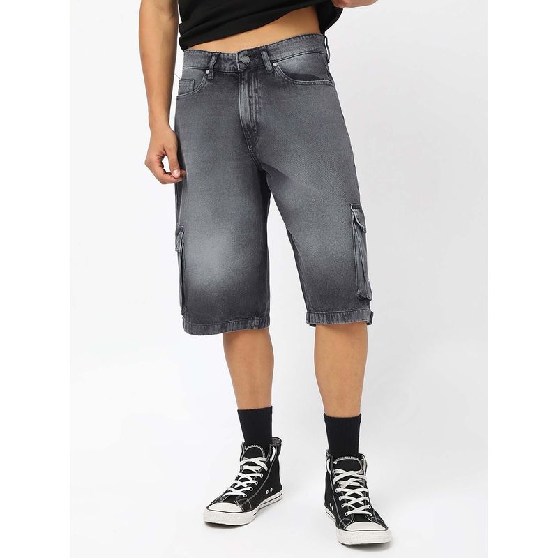 Bewakoof Men's Light Grey Washed Baggy Fit Cargo Shorts (S)
