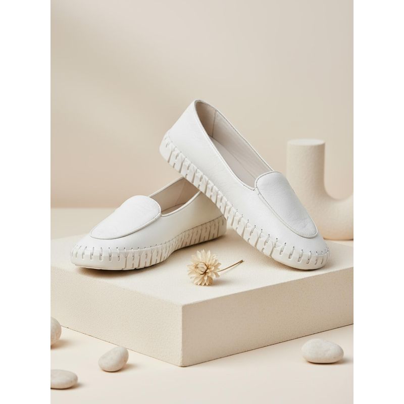 EZOK Women Trendy Casual Loafers - Off White (EURO 36)