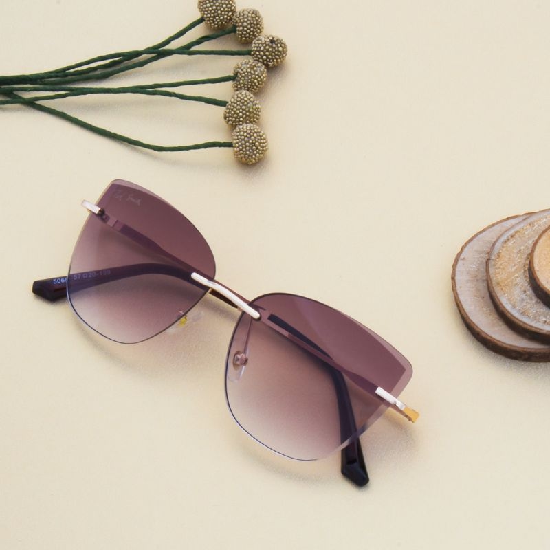 Add The Unexpected With A Pair of Classic Cat Eye Sunglasses | StyleGods