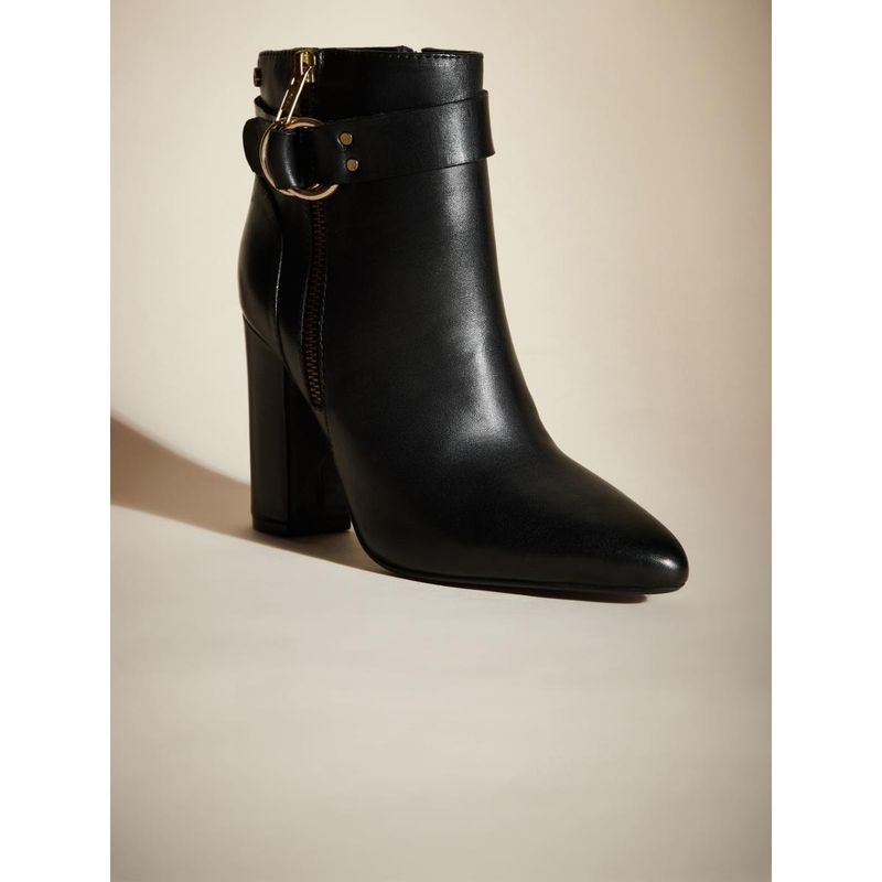 Peach Flores Women Black Ankle Boots (EURO 36)