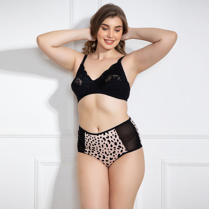 Clovia Polyamide Solid Non-Padded Full Cup Wire Free Full Figure Bra - Black (42B)