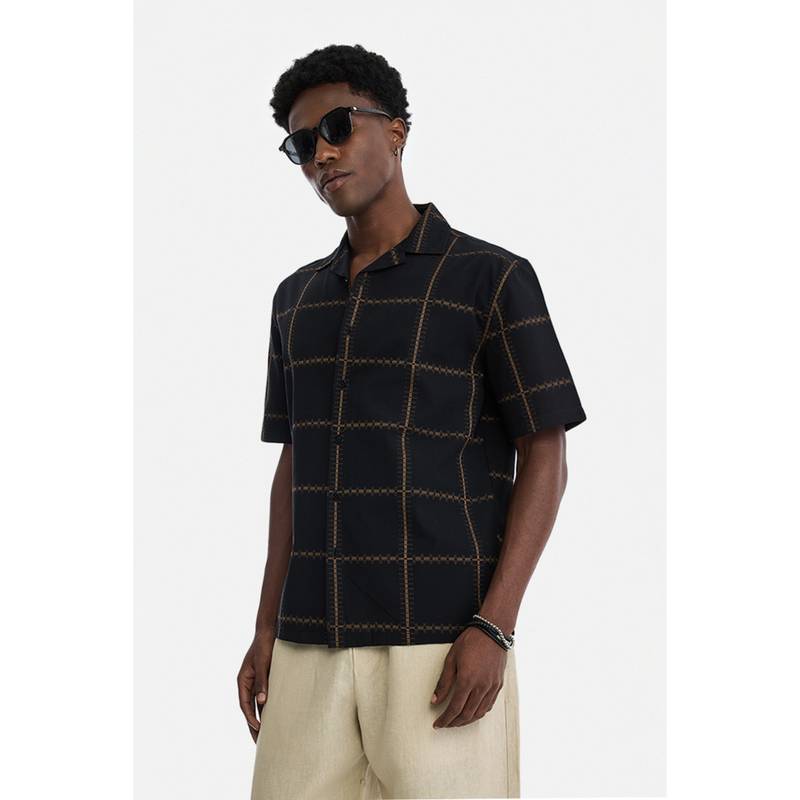 Snitch Black Checks Half Sleeves Regular Casual Shirt for Men (XS)