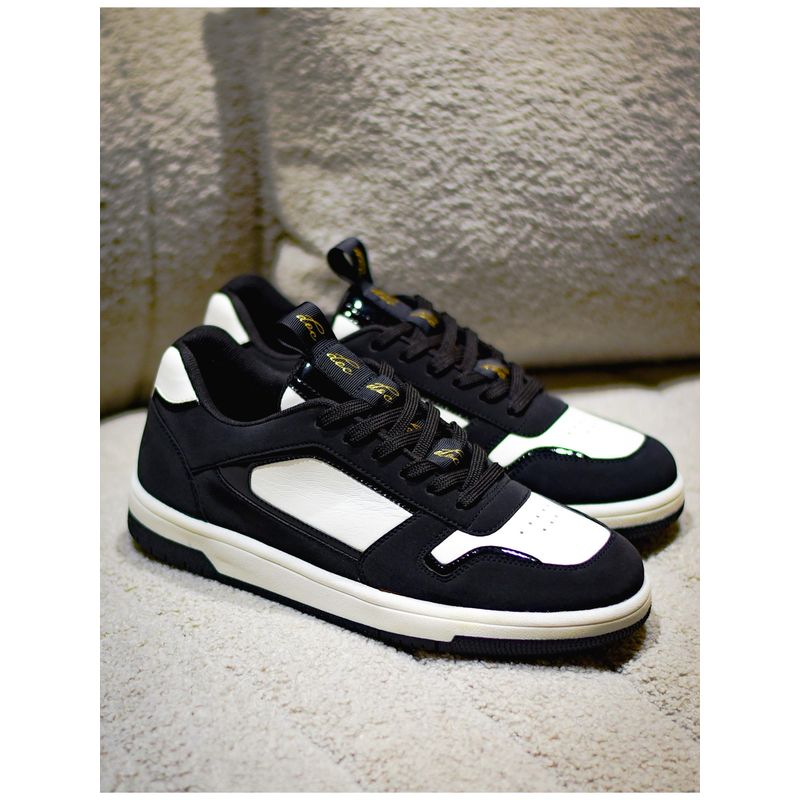 DOC Sneakers Underdog Black Sneakers (UK 10)