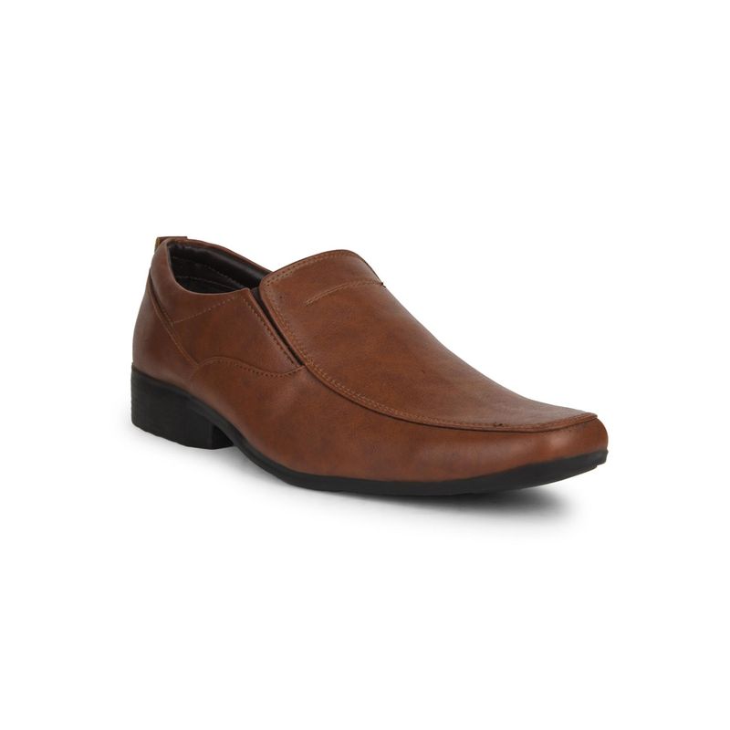 Bata Men's Brown Moccasins (UK 7)