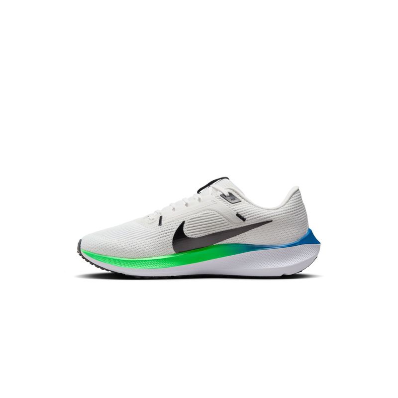Nike Pegasus 40 Men White Running Shoes (UK 11)