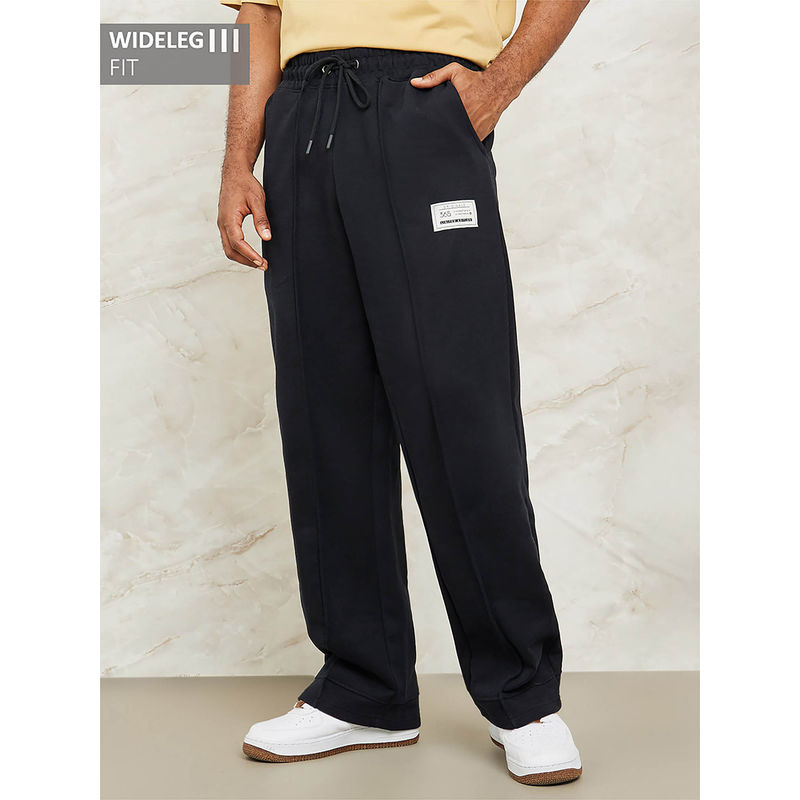 Styli Heavy Fleece Pintuck Trackpants with Badge Detail Black (L)