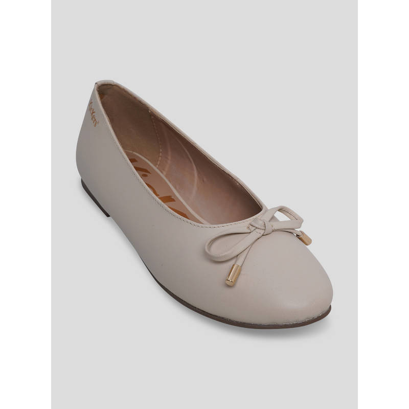 Kickers Women Boga Ivory Ballerinas (EURO 36)