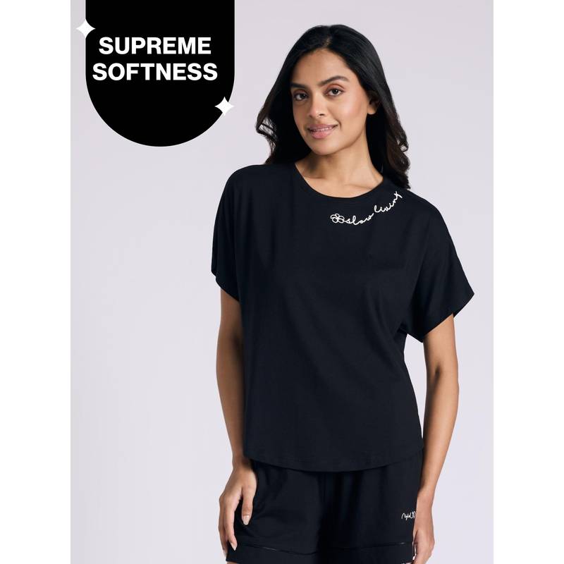 Nykd by Nykaa Buttery Soft Modal Cotton Graphic Tee With Extended Sleeves, Black - NYS931