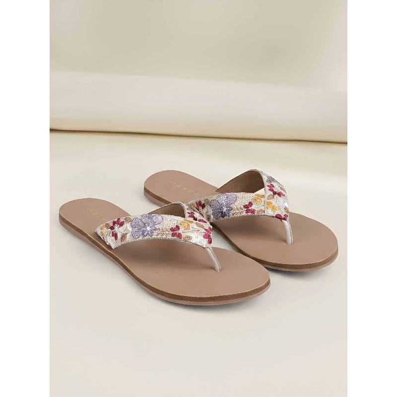 Metro Women Multi-Color Flats (EURO 36)